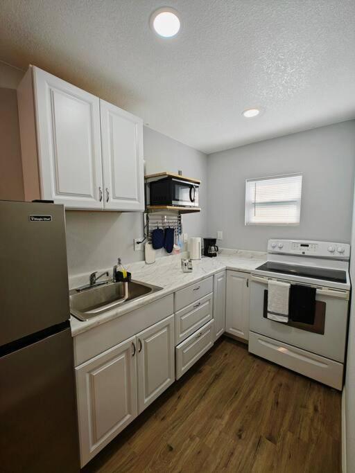 Lovely Unit Location Appartement