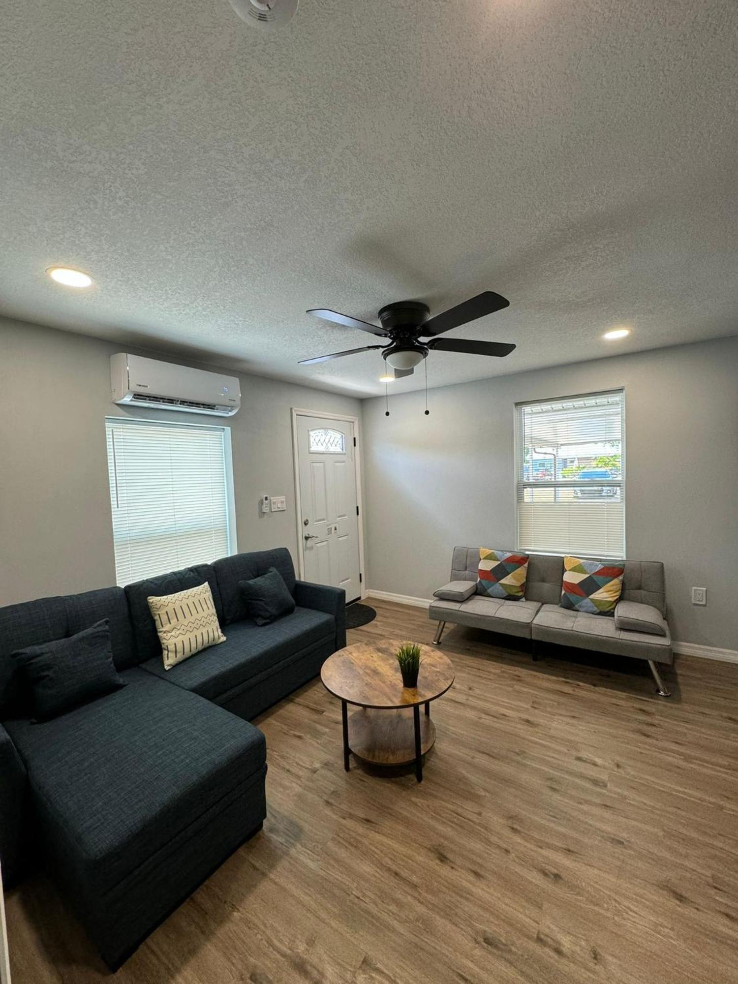 Lovely Unit Location *